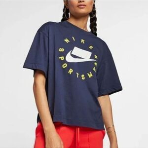 Nike Sportswear Box Logo Tee 253 Navy Swoosh Short sleeve shirt Women's XS